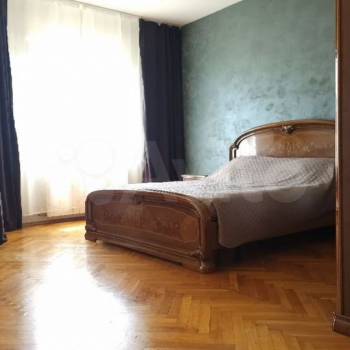 Сдается Многокомнатная квартира, 90 м²