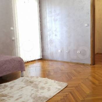 Сдается Многокомнатная квартира, 90 м²