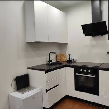 Продается 1-комнатная квартира, 33 м²