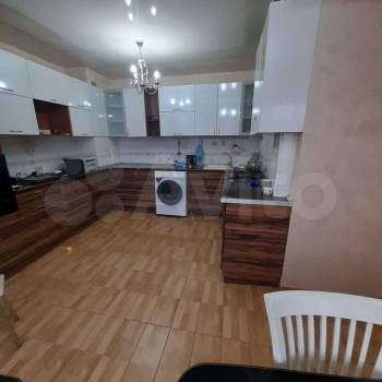 Сдается Многокомнатная квартира, 75 м²