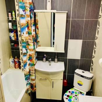 Продается 1-комнатная квартира, 39 м²