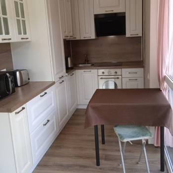 Сдается 1-комнатная квартира, 42 м²