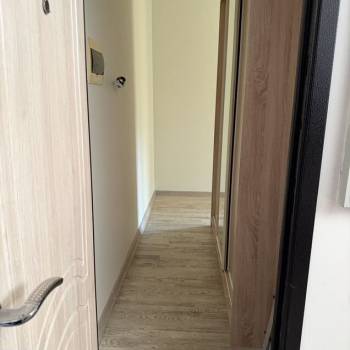 Сдается 2-х комнатная квартира, 400 м²