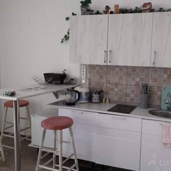 Продается 1-комнатная квартира, 33 м²