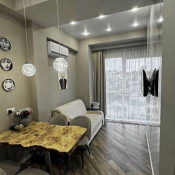 Сдается 1-комнатная квартира, 37 м²