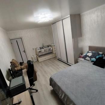 Продается 1-комнатная квартира, 47 м²