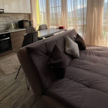 Сдается 1-комнатная квартира, 38 м²