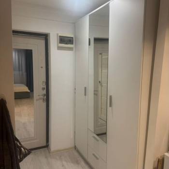 Продается 1-комнатная квартира, 18 м²