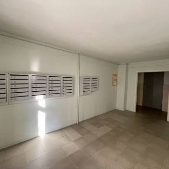 Продается 2-х комнатная квартира, 58 м²