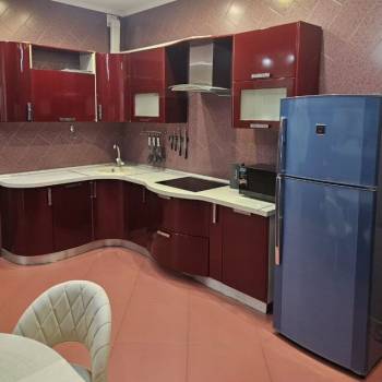 Сдается 1-комнатная квартира, 62 м²