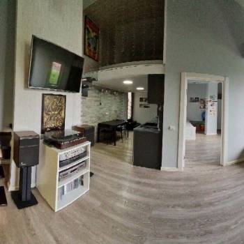 Продается 2-х комнатная квартира, 119 м²