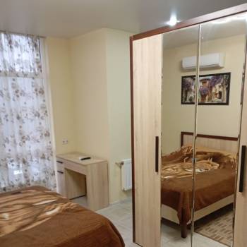 Продается 1-комнатная квартира, 44 м²