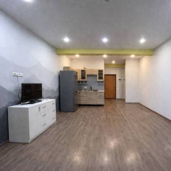 Продается 1-комнатная квартира, 36 м²