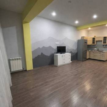 Продается 1-комнатная квартира, 36 м²