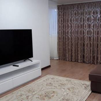 Сдается 2-х комнатная квартира, 60 м²