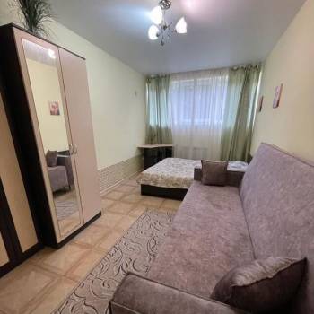 Сдается Многокомнатная квартира, 80 м²