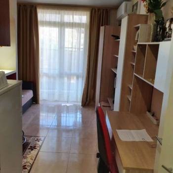 Продается 1-комнатная квартира, 28 м²