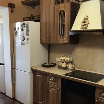 Продается 2-х комнатная квартира, 124 м²