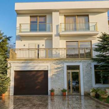 Продается Дом, 289 м²