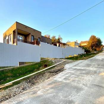 Продается Дом, 200 м²