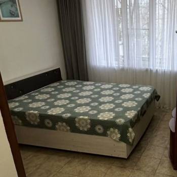 Сдается 1-комнатная квартира, 60 м²