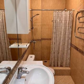 Сдается 1-комнатная квартира, 50 м²