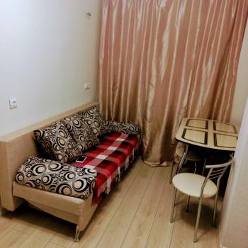 Продается 1-комнатная квартира, 37 м²