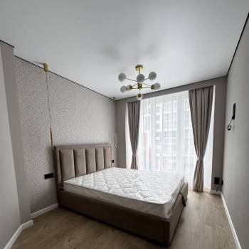 Продается 2-х комнатная квартира, 77,5 м²
