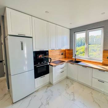 Сдается 1-комнатная квартира, 46 м²