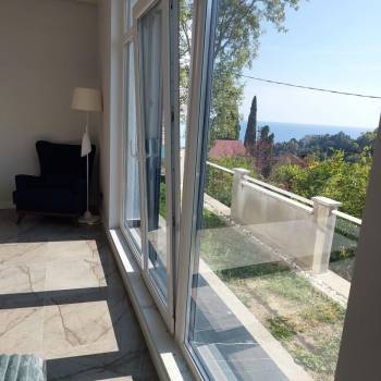 Сдается 1-комнатная квартира, 50 м²