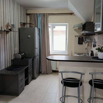 Сдается 2-х комнатная квартира, 74 м²