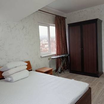 Сдается 2-х комнатная квартира, 74 м²