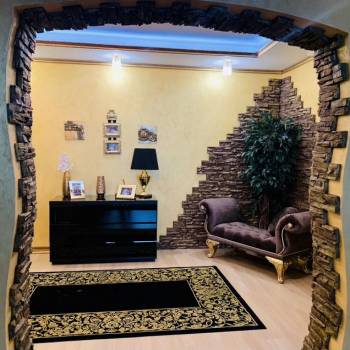 Продается 2-х комнатная квартира, 130 м²