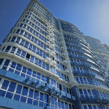 Продается 1-комнатная квартира, 45 м²