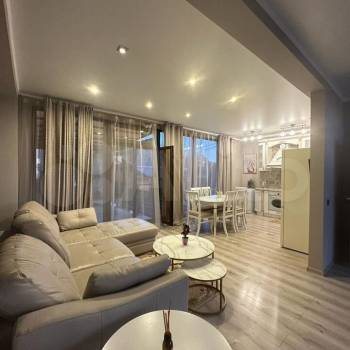 Сдается Дом, 200 м²