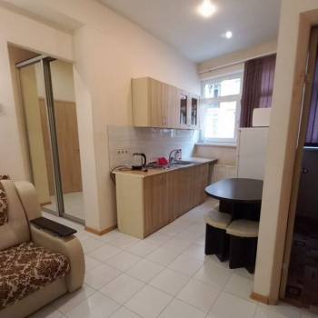 Сдается 1-комнатная квартира, 45 м²