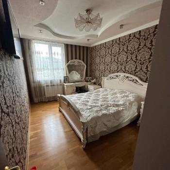 Продается Дом, 299 м²