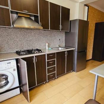 Сдается 1-комнатная квартира, 40 м²