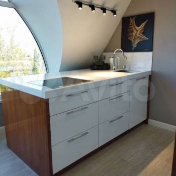 Продается 2-х комнатная квартира, 69,7 м²