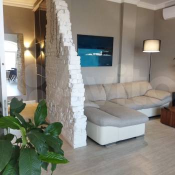 Продается 2-х комнатная квартира, 69,7 м²