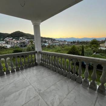 Продается Дом, 355 м²