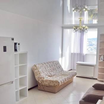 Продается 1-комнатная квартира, 32 м²