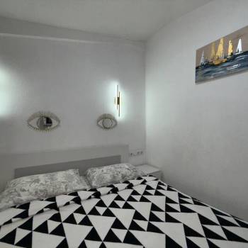 Продается 1-комнатная квартира, 17 м²