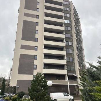 Сдается 1-комнатная квартира, 60 м²