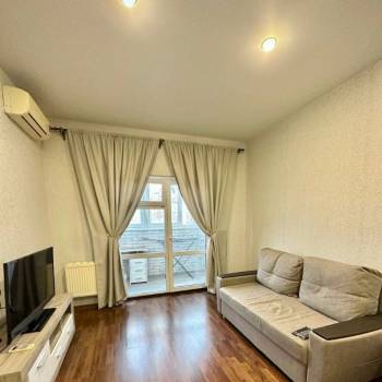 Сдается 1-комнатная квартира, 38 м²