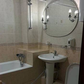 Сдается Многокомнатная квартира, 100 м²