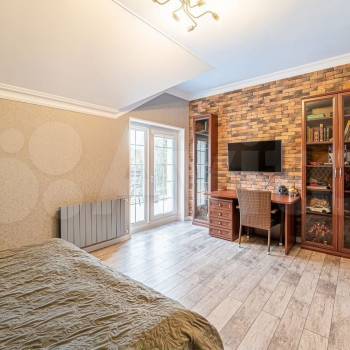 Продается Дом, 250 м²