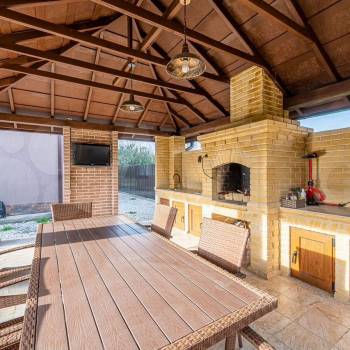 Продается Дом, 250 м²