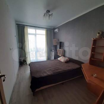 Сдается 1-комнатная квартира, 38 м²