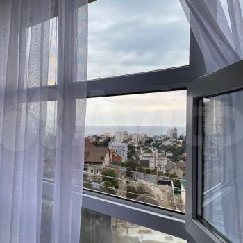 Сдается 1-комнатная квартира, 50 м²